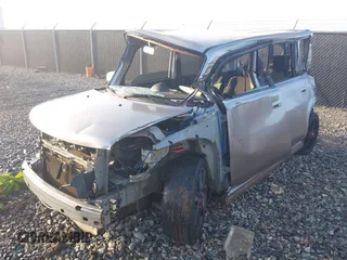 2006 Scion xB z VIN JTLKT324664123504, wystawiony jako IAAI lot #41746230 z przebiegiem Nie podano mil oraz . Historia ofert i sprzedaży dostępna na DreamBid. Obrazek 2.