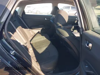 2018 Kia Optima Hybrid Premium with VIN KNAGT4LE7J5023233, listed as a IAAI auction lot 41276207 with 152,381 mi miles. Bid and sale history available at carsss.com. Image 8.