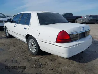 2009 Mercury Grand Marquis LS z VIN 2MEHM75V69X627304, wystawiony jako IAAI lot #41623041 z przebiegiem 137 970 mil mil oraz . Historia ofert i sprzedaży dostępna na DreamBid. Obrazek 3.
