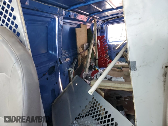 2000 Ford Econoline Cargo с VIN 1FTSS34L9YHA82428, выставлен на аукционе Copart как лот 57232145 с пробегом 170 227 миль миль и Списание • Salvage title. История ставок и продаж доступна на DreamBid. Изображение 10.