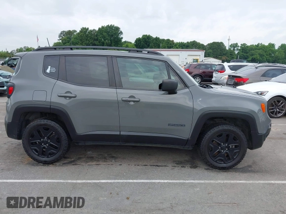2020 Jeep Renegade Jeepster with VIN ZACNJBABXLPL53923, listed as a IAAI auction lot 42359624 with 67,418 mi miles and . Bid and sale history available at DreamBid. Image 13.