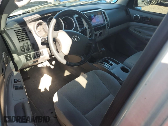 2008 Toyota Tacoma z VIN 5TEUU42N98Z503785, wystawiony jako Copart lot #42929865 z przebiegiem 143 447 mil mil oraz Czysty tytuł • Clean title. Historia ofert i sprzedaży dostępna na DreamBid. Obrazek 8.