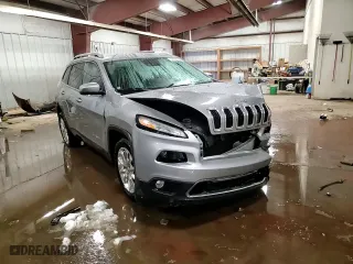 2015 Jeep Cherokee Limited with VIN 1C4PJMDS4FW692820, listed as a Copart auction lot 46357575 with 71,169 mi miles and Clean Title. Bid and sale history available at carsss.com. Image 15.