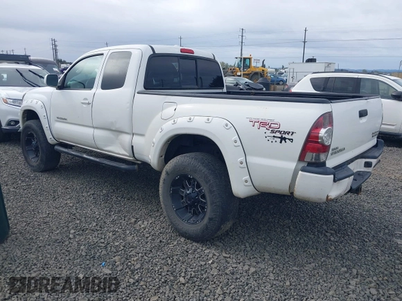 2010 Toyota Tacoma PreRunner with VIN 5TETU4GN0AZ697035, listed as a IAAI auction lot 41976215 with 231,757 mi miles and . Bid and sale history available at DreamBid. Image 3.