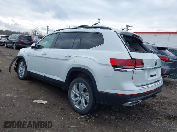 2022 Volkswagen Atlas SE z VIN 1V2KR2CA0NC517561, wystawiony jako IAAI lot #41653225 z przebiegiem 40 782 mil mil oraz . Historia ofert i sprzedaży dostępna na DreamBid. Obrazek 3.