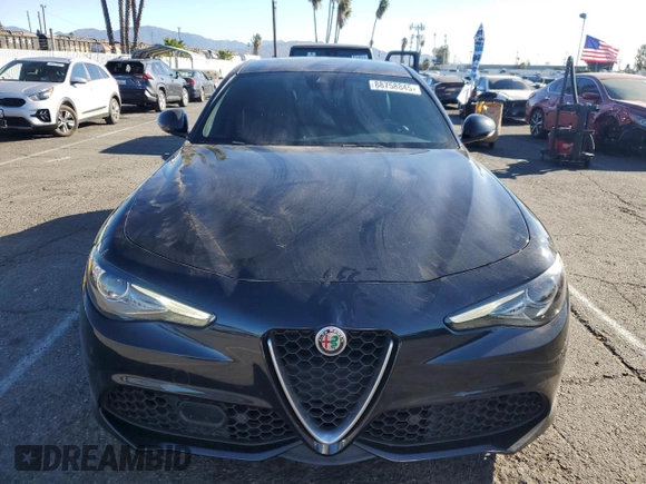 2023 Alfa Romeo Giulia Veloce z VIN ZARFAMBN2P7673614, wystawiony jako Copart lot #88758845 z przebiegiem 60 681 mil mil oraz Szkody całkowita. Historia ofert i sprzedaży dostępna na DreamBid. Obrazek 5.