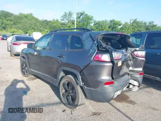 2019 Jeep Cherokee Latitude Plus with VIN 1C4PJLLN9KD303312, listed as a IAAI auction lot 42224128 with 67,139 mi miles and . Bid and sale history available at DreamBid. Image 3.