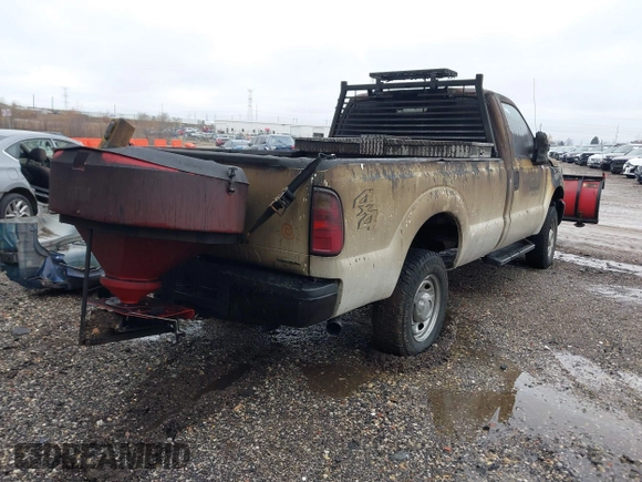 2012 Ford F-250 z VIN 1FTSF2B69CEB08368, wystawiony jako IAAI lot #41718142 z przebiegiem Nie podano mil oraz . Historia ofert i sprzedaży dostępna na DreamBid. Obrazek 4.