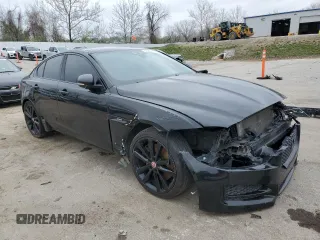 2017 Jaguar XE 35t R-Sport z VIN SAJAL4BV3HA973635, wystawiony jako Copart lot #52683915 z przebiegiem 138 331 mil mil oraz Szkoda całkowita • Salvage title. Historia ofert i sprzedaży dostępna na DreamBid. Obrazek 4.