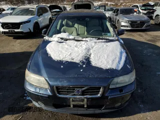 2008 Volvo S60 2.5T with VIN YV1RH592682701511, listed as a Copart auction lot 42283755 with 79,806 mi miles and Salvage Title. Bid and sale history available at carsss.com. Image 5.