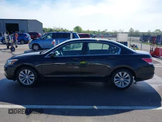 2011 Honda Accord EX-L z VIN 1HGCP2F83BA014846, wystawiony jako IAAI lot #42205041 z przebiegiem 135 105 mil mil oraz . Historia ofert i sprzedaży dostępna na DreamBid. Obrazek 15.