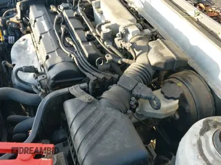 2006 Hyundai Elantra GLS z VIN KMHDN46DX6U311968, wystawiony jako IAAI lot #43364000 z przebiegiem 161 906 mil mil oraz . Historia ofert i sprzedaży dostępna na DreamBid. Obrazek 16.