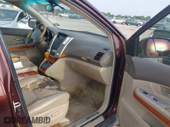 2008 Lexus RX 350 with VIN JTJGK31U189851742, listed as a IAAI auction lot 42145201 with 207,369 mi miles and . Bid and sale history available at DreamBid. Image 5.