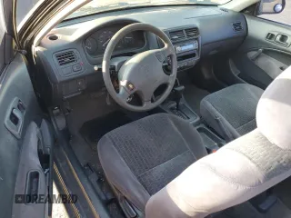 2000 Honda Civic DX z VIN 2HGEJ6448YH111570, wystawiony jako Copart lot #41803775 z przebiegiem 144 925 mil mil oraz Szkoda całkowita • Salvage title. Historia ofert i sprzedaży dostępna na DreamBid. Obrazek 8.