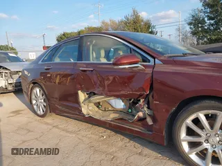 2016 Lincoln MKZ Hybrid with VIN 3LN6L2LU0GR630666, listed as a IAAI auction lot 40816259 with 139,399 mi miles. Bid and sale history available at carsss.com. Image 6.