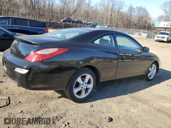 2008 Toyota Solara SE z VIN 4T1CA30P28U137966, wystawiony jako Copart lot #46878855 z przebiegiem 181 568 mil mil oraz Szkoda całkowita • Salvage title. Historia ofert i sprzedaży dostępna na DreamBid. Obrazek 3.