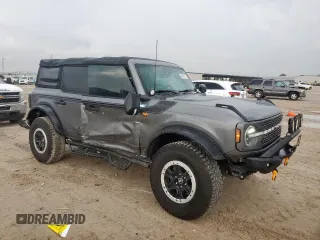 2022 Ford Bronco with VIN 1FMEE5DP7NLB74287, listed as a Copart auction lot 58905275 with 17,326 mi miles and Salvage title. Bid and sale history available at DreamBid. Image 4.