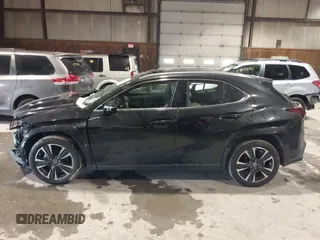 2025 Lexus UX with VIN JTHUCJDH8S2003698, listed as a IAAI auction lot 41368424 with 1,111 mi miles. Bid and sale history available at carsss.com. Image 14.