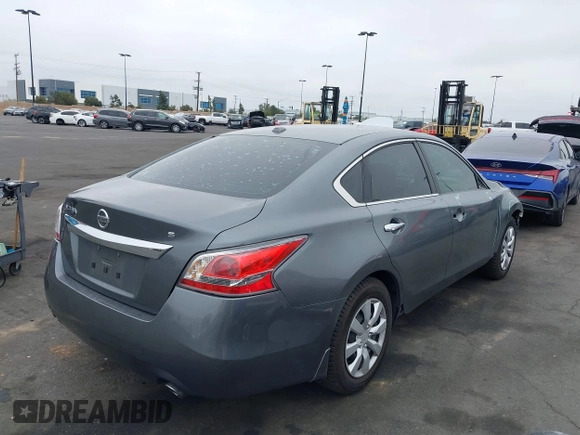 2015 Nissan Altima S with VIN 1N4AL3AP7FC111926, listed as a IAAI auction lot 41892305 with 65,145 mi miles and . Bid and sale history available at DreamBid. Image 4.