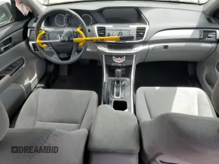 2013 Honda Accord LX z VIN 1HGCR2F31DA149356, wystawiony jako Copart lot #56986795 z przebiegiem 99 310 mil mil oraz Szkoda całkowita • Salvage title. Historia ofert i sprzedaży dostępna na DreamBid. Obrazek 8.