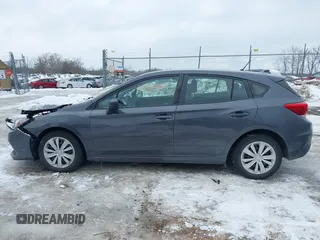 2022 Subaru Impreza z VIN 4S3GTAB64N3701871, wystawiony jako IAAI lot #41406497 z przebiegiem 59 443 mil mil oraz . Historia ofert i sprzedaży dostępna na DreamBid. Obrazek 14.