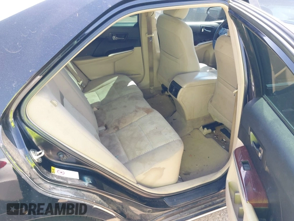 2014 Toyota Camry L with VIN 4T4BF1FK3ER413537, listed as a IAAI auction lot 42015577 with 181,592 mi miles. Bid and sale history available at carsss.com. Image 8.