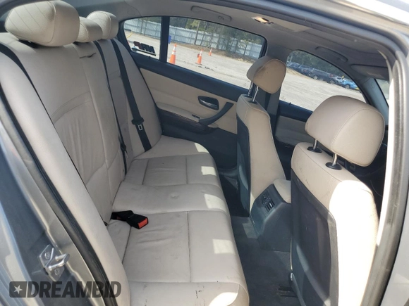 2011 BMW 3 Series 335i xDrive with VIN WBAPL5C58BA918972, listed as a Copart auction lot 54019695 with 137,444 mi miles and Salvage title. Bid and sale history available at DreamBid. Image 10.
