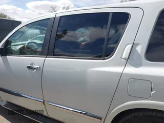2006 Infiniti QX56 with VIN 5N3AA08C96N809110, listed as a IAAI auction lot 41559615 with 295,270 mi miles. Bid and sale history available at carsss.com. Image 13.