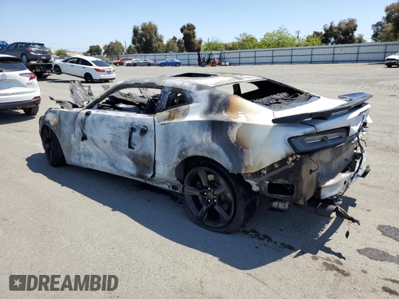 2017 Chevrolet Camaro 2SS с VIN 1G1FH1R7XH0165745, выставлен на аукционе Copart как лот 55525995 с пробегом Не указан миль и На запчасти • Non repairable. История ставок и продаж доступна на DreamBid. Изображение 2.