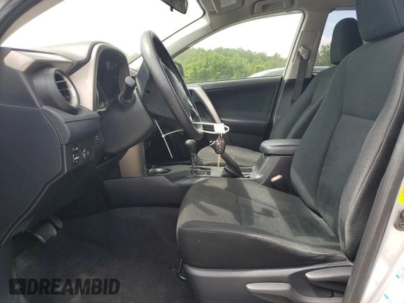 2015 Toyota RAV4 LE z VIN JTMBFREV4FD144362, wystawiony jako Copart lot #62429315 z przebiegiem 114 204 mil mil oraz Czysty tytuł • Clean title. Historia ofert i sprzedaży dostępna na DreamBid. Obrazek 7.