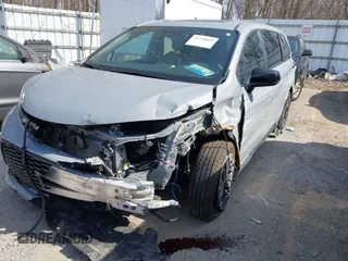 2024 Toyota Sienna XSE z VIN 5TDXSKFC4RS145137, wystawiony jako IAAI lot #41750659 z przebiegiem 17 606 mil mil oraz . Historia ofert i sprzedaży dostępna na DreamBid. Obrazek 6.
