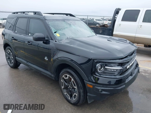 2024 Ford Bronco Sport Outer Banks z VIN 3FMCR9C61RRE99441, wystawiony jako IAAI lot #41560792 z przebiegiem 2 631 mil mil oraz . Historia ofert i sprzedaży dostępna na DreamBid. Obrazek 1.