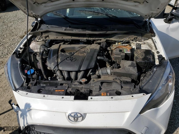 2020 Toyota Yaris Sedan L with VIN 3MYDLBYV6LY712108, listed as a Copart auction lot 45918645 with 135,243 mi miles and Salvage Title. Bid and sale history available at carsss.com. Image 11.