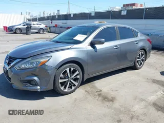 2018 Nissan Altima SR with VIN 1N4AL3AP6JC120402, listed as a IAAI auction lot 41949433 with 58,595 mi miles and . Bid and sale history available at carsss.com. Image 17.