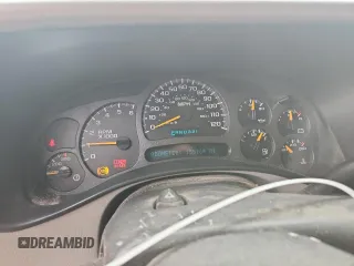 2005 GMC Sierra 2500HD SLE z VIN 1GTHK23U35F816096, wystawiony jako Copart lot #60911045 z przebiegiem 155 164 mil mil oraz Czysty tytuł • Clean title. Historia ofert i sprzedaży dostępna na DreamBid. Obrazek 9.