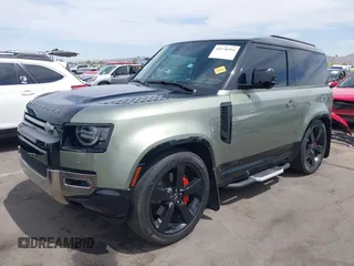 2021 Land Rover Defender z VIN SALEX6RU9M2052319, wystawiony jako IAAI lot #42378394 z przebiegiem 30 822 mil mil oraz . Historia ofert i sprzedaży dostępna na DreamBid. Obrazek 2.