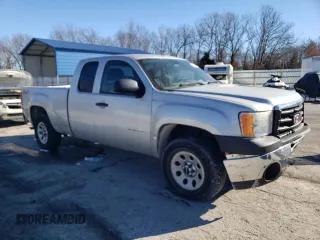 2010 GMC Sierra 1500 with VIN 1GTSKTE37AZ261548, listed as a Copart auction lot 88654795 with 169,543 mi miles and Clean Title. Bid and sale history available at DreamBid. Image 4.