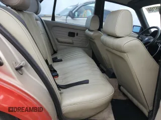 1986 BMW 3 Series 325e z VIN WBAAE6404G0992797, wystawiony jako Copart lot #78657104 z przebiegiem 176 268 mil mil oraz Szkoda całkowita • Salvage title. Historia ofert i sprzedaży dostępna na DreamBid. Obrazek 10.
