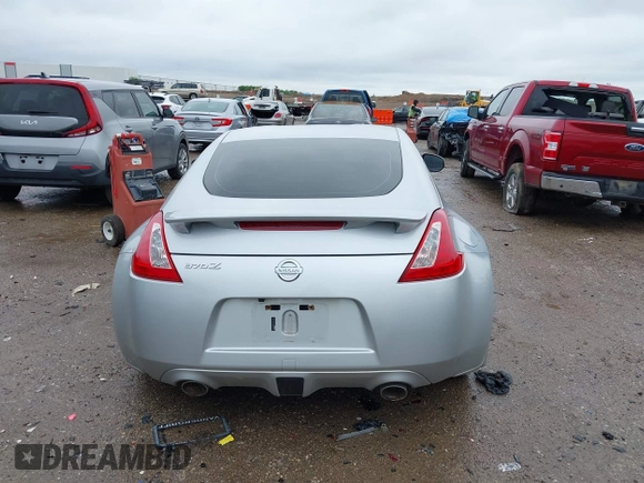 2010 Nissan 370Z Touring with VIN JN1AZ4EH9AM503264, listed as a IAAI auction lot 42180901 with Not provided miles and . Bid and sale history available at DreamBid. Image 16.