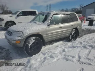 2000 Toyota RAV4 with VIN JT3HP10V3Y7161773, listed as a Copart auction lot 45489065 with 248,042 mi miles and Clean Title. Bid and sale history available at carsss.com. Image 1.