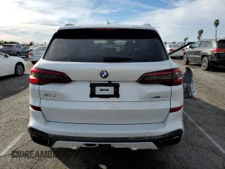 2022 BMW X5 sDrive40i with VIN 5UXCR4C09N9J12478, listed as a Copart auction lot 68438982 with 13,107 mi miles. Bid and sale history available at carsss.com. Image 6.