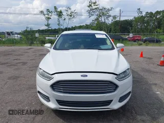 2013 Ford Fusion SE with VIN 3FA6P0HR4DR289243, listed as a IAAI auction lot 42361387 with 210,410 mi miles and . Bid and sale history available at DreamBid. Image 6.