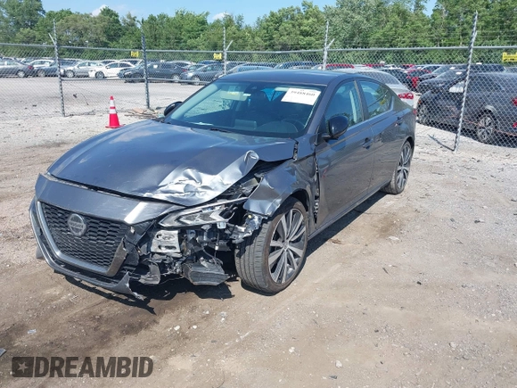 2020 Nissan Altima SR with VIN 1N4BL4CV6LC234697, listed as a IAAI auction lot 41010755 with 85,109 mi miles and . Bid and sale history available at carsss.com. Image 2.