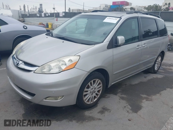 2008 Toyota Sienna XLE with VIN 5TDZK22C88S211699, listed as a IAAI auction lot 42835194 with 135,540 mi miles and . Bid and sale history available at DreamBid. Image 2.