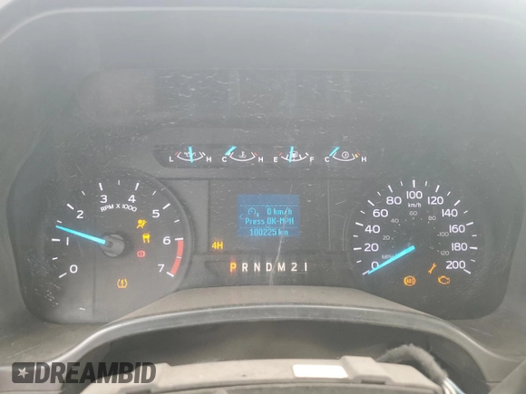 2019 Ford F-350 XL z VIN 1FT8W3B66KEC64396, wystawiony jako Copart lot #53131445 z przebiegiem 100 225 mil mil oraz Czysty tytuł • Clean title. Historia ofert i sprzedaży dostępna na DreamBid. Obrazek 9.