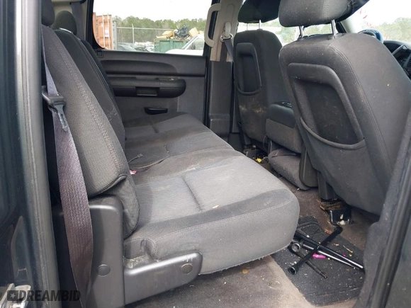 2011 Chevrolet Silverado 1500 LS with VIN 3GCPCREA2BG270115, listed as a IAAI auction lot 41616618 with NaN miles. Bid and sale history available at carsss.com. Image 8.