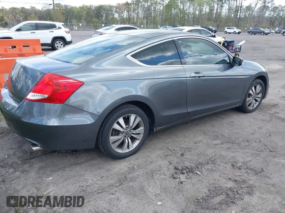 2011 Honda Accord EX z VIN 1HGCS1B73BA011242, wystawiony jako IAAI lot #41855128 z przebiegiem 135 817 mil mil oraz . Historia ofert i sprzedaży dostępna na DreamBid. Obrazek 4.