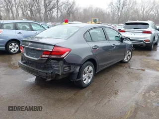 2013 Honda Civic LX z VIN 19XFB2F52DE018337, wystawiony jako IAAI lot #41186651 z przebiegiem 171 348 mil mil oraz . Historia ofert i sprzedaży dostępna na DreamBid. Obrazek 4.