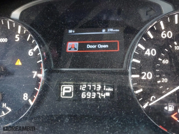2015 Nissan Altima 2.5 with VIN 1N4AL3AP7FC234030, listed as a IAAI auction lot 41969269 with 127,731 mi miles. Bid and sale history available at carsss.com. Image 7.
