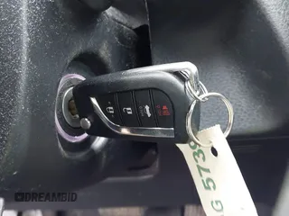 2023 Toyota Camry SE z VIN 4T1G11AK4PU738724, wystawiony jako IAAI lot #42123044 z przebiegiem 58 659 mil mil oraz . Historia ofert i sprzedaży dostępna na DreamBid. Obrazek 11.